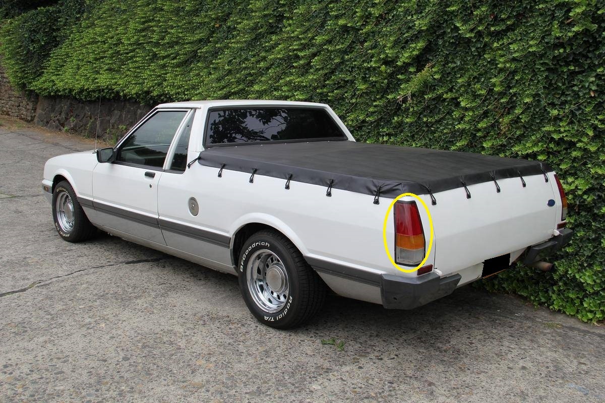FORD,FALCON,XD/XE/XF/XG/XH, UTE,1979>1999,,PASSENGERS, LEFT,SIDE,TAIL,LIGHT,(Genuine)
