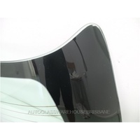 SUBARU LIBERTY/OUTBACK 3RD GEN - 10/1998 TO 8/2003 - 5DR WAGON - REAR WINDSCREEN GLASS - NOT ENCAPSULATED (NO MOULD)