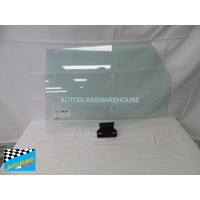 AUDI A4 B6 B7 - 08/2002 TO 03/2008 - 5DR WAGON - PASSENGERS - LEFT SIDE REAR DOOR GLASS - WITH FITTING - GREEN - NEW