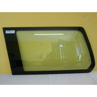 MITSUBISHI CHALLENGER PAI/PAII - 3/1998 to 1/2007 - 5DR WAGON - PASSENGERS - LEFT SIDE REAR CARGO GLASS - GREEN