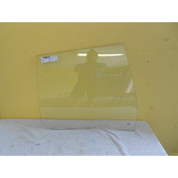 FORD FALCON XC - 1972 TO 1978 - 5DR WAGON - DRIVERS - RIGHT SIDE REAR DOOR GLASS - CLEAR