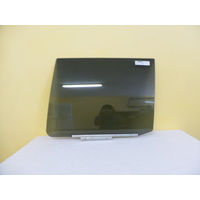 suitable for TOYOTA KLUGER MCU20R - 10/2003 to 1/2007 - 4DR WAGON - PASSENGERS - LEFT SIDE REAR DOOR GLASS - DARK GREY