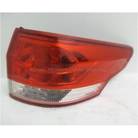 FORD TERRITORY SZ - 5/2011 to CURRENT - 4DR WAGON - RIGHT SIDE TAIL-LIGHT - AR79-13404