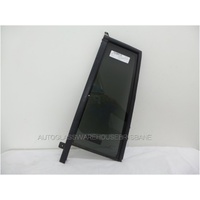 JEEP GRAND CHEROKEE ZG - 4/1996 to 5/1999 - 4DR WAGON - LEFT SIDE REAR QUARTER GLASS - PRIVACY TINTED