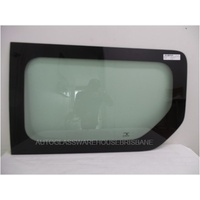 RENAULT TRAFFIC X82 -1/2015 TO CURRENT - SWB VAN - PASSENGERS - LEFT SIDE REAR FIXED BONDED WINDOW GLASS - GREEN - 920 X 560