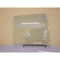 suitable for TOYOTA HILUX RN85 -LN106 - 8/1988 to 8/1997 - 4DR DUAL CAB - PASSENGERS - LEFT SIDE REAR DOOR GLASS