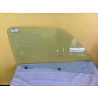 suitable for TOYOTA HIACE 100 SERIES - 10/1989 TO 1/1993 - TRADE VAN/COMMUTER - RIGHT SIDE FRONT DOOR GLASS - 10MM HOLE - GREEN