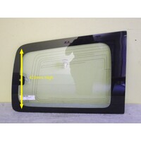 MITSUBISHI PAJERO NM/NP - 5/2000 to 10/2006 - 4DR WAGON - DRIVERS - RIGHT SIDE REAR CARGO GLASS - WITH AERIAL 