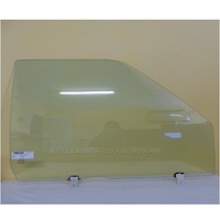 HOLDEN FRONTERA (M7) 4WD - 10/1995 TO 1/1999 - 3DR SUV - DRIVERS - RIGHT SIDE FRONT DOOR GLASS - WITH FITTING, MANUAL WIND-UP - GREEN