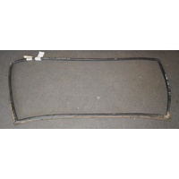 MITSUBISHI GALANT GC/GD - 7/1974 to 1977 - 4DR SEDAN -  FRONT WINDSCREEN RUBBER