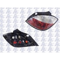 HOLDEN ASTRA AH - 5DR HATCH 9/2004>1/2009 - DRIVERS - RIGHT SIDE TAIL LIGHT - NEW (NON SMOKY)