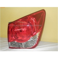 HOLDEN CRUZE SEDAN 5/09 to 6/12 JG-JH 4DR SEDAN REAR TAIL-LIGHT RIGHT TAIL LIGHT