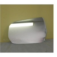 MITSUBISHI 380 - 9/2005 to 3/2008 - LEFT SIDE MIRROR - FLAT GLASS ONLY - 115MM X 175MM