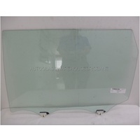 NISSAN X-TRAIL T32 - 3/2014 to 11/2022 - 5DR WAGON - PASSENGERS - LEFT SIDE REAR DOOR GLASS - WITH FITTINGS - GREEN