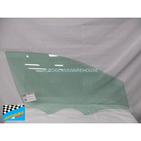 VOLKSWAGEN GOLF VIII - 05/2021 TO CURRENT - 5DR HATCH - DRIVERS - RIGHT SIDE FRONT DOOR GLASS - SOLAR, 2 HOLES - GREEN
