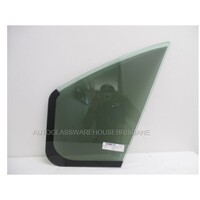 MITSUBISHI EXPRESS - 06/2020 TO CURRENT - VAN - PASSENGERS - LEFT SIDE FRONT QUARTER GLASS - GREEN - (CALL FOR STOCK)