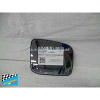 NISSAN X-TRAIL T31 - 10/2007 to 2/2014 - 5DR WAGON - DRIVER - RIGHT SIDE MIRROR WITH BACKING PLATE - SR1300 8578 (GENUINE CURVED MIRROR)