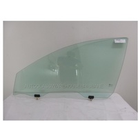 NISSAN MAXIMA J31 - 12/2003 to 5/2009 - 4DR SEDAN - LEFT SIDE FRONT DOOR GLASS - WITH FITTINGS - GREEN