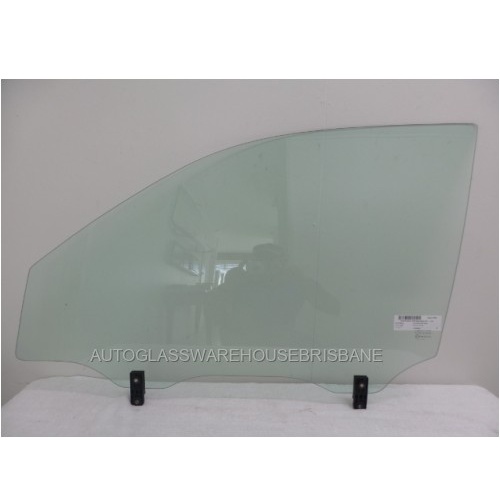 HYUNDAI TUCSON - 8/2004 to 1/2010 - 5DR WAGON - PASSENGERS - LEFT SIDE FRONT DOOR GLASS - 2 HOLES - GREEN - NEW