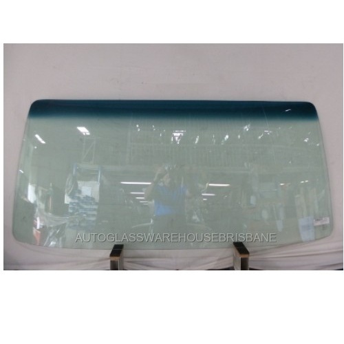 MITSUBISHI CANTER FE - 2/2005 TO CURRENT - TRUCK - FRONT WINDSCREEN GLASS - LOW, NARROW CAB - 1528 x 678 - NEW
