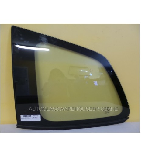 SUBARU FORESTER SJ - 2/2013 to 9/2018 - 5DR WAGON - PASSENGERS - LEFT SIDE REAR CARGO GLASS - GREEN - BLACK MOULD - (Second-hand)