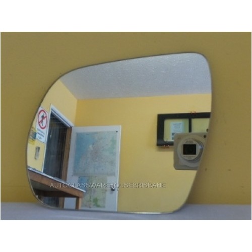 HYUNDAI SANTA FE CM (2) - 5/2006 to 08/2012 - 5DR WAGON - PASSENGERS - LEFT SIDE MIRROR - FLAT GLASS ONLY - 185W x 150H - NEW