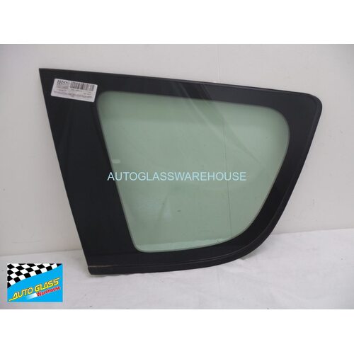 suitable for TOYOTA RAV4 30 SERIES - 1/2006 to 2/2013 - 5DR WAGON - PASSENGERS - LEFT SIDE REAR CARGO GLASS - ENCAPSULATED - GREEN - (Second-hand)