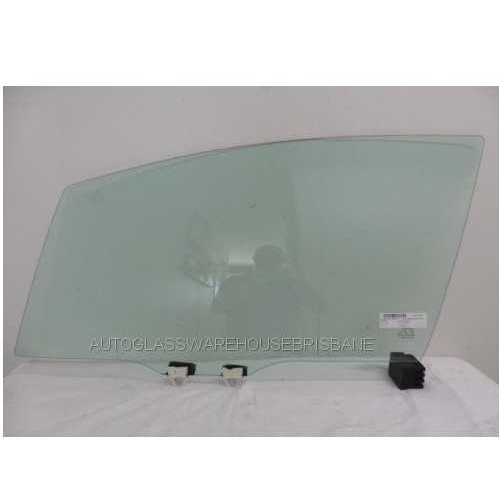 HONDA JAZZ GK5- 8/2014 to CURRENT - 5DR HATCH - LEFT SIDE FRONT DOOR GLASS - NEW - GREEN - WITH FITTING - NEW