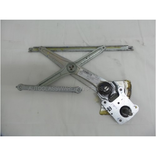 suitable for TOYOTA HILUX ZN210 - 3/2005 to 2015 -  2DR/4DR UTE - LEFT SIDE FRONT WINDOW REGULATOR - MANUAL - (Second-hand)