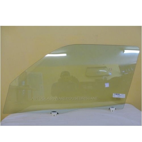suitable for TOYOTA HIACE 200/220 SERIES - 4/2005 to 4/2019 - SLWB/LWB VAN - PASSENGERS - LEFT SIDE FRONT DOOR GLASS - NEW