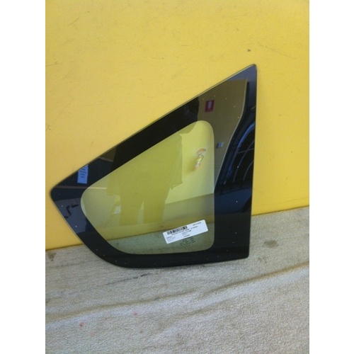 HONDA JAZZ GE - 8/2008 to 7/2014 - 5DR HATCH - DRIVERS - RIGHT SIDE OPERA GLASS - (BEHIND REAR DOOR) - GREEN - NEW