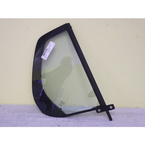 VOLKSWAGEN GOLF VI - 1/2009 to 3/2013 - 5DR HATCH - DRIVERS - RIGHT SIDE REAR QUARTER GLASS - WITHOUT ENCAPSULATION - NEW