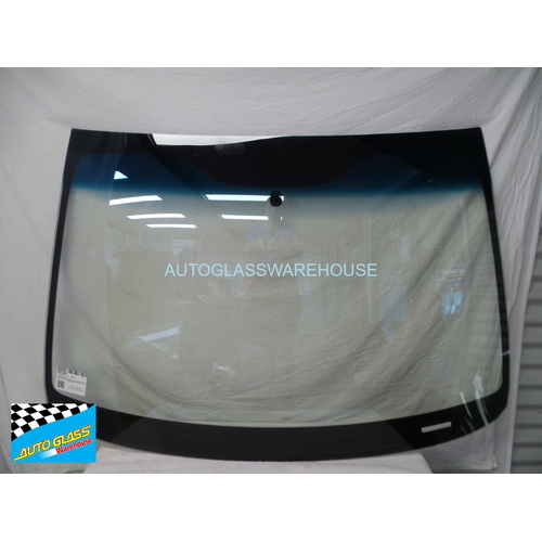 HOLDEN COMMODORE VE - 8/2006 to 4/2013 - SEDAN/WAGON/UTE - FRONT WINDSCREEN GLASS - LOW-E COATING,MIRROR BUTTON - CLEAR - NEW