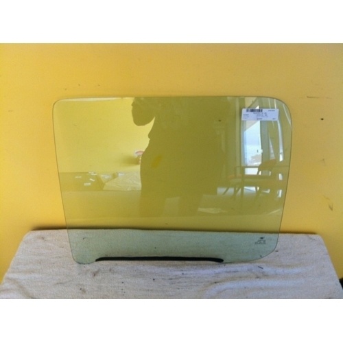GREAT WALL V200/V240/STEED - 7/2009 to CURRENT - 4DR UTE - PASSENGERS - LEFT SIDE REAR DOOR GLASS - WITH FITTINGS - NEW
