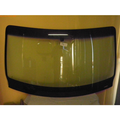 RENAULT MASTER X62 - 9/2011 to CURRENT - VAN - FRONT WINDSCREEN GLASS - GREEN - NEW