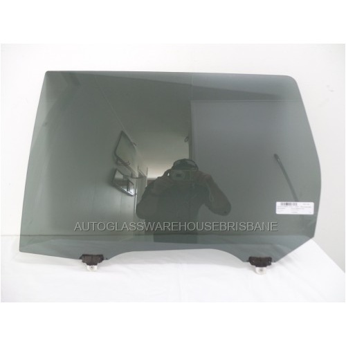 MITSUBISHI OUTLANDER ZJ/ZK - 11/2012 TO 10/2021 - 5DR WAGON - PASSENGERS - LEFT SIDE REAR DOOR GLASS - PRIVACY GREY - NEW