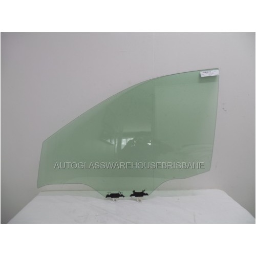 NISSAN X-TRAIL T32 - 3/2014 to  11/2022 - 5DR WAGON - LEFT SIDE FRONT DOOR GLASS - WITH FITTINGS  - GREEN - NEW