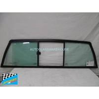 suitable for TOYOTA HILUX RN85/LN106/RN111 - 8/1988 to 8/1997 - 2DR XTRA CAB - REAR WINDSCREEN SLIDING WINDOW GLASS - 1 PIECE SLIDES - GREEN - NEW