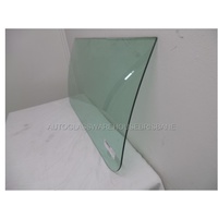 HYUNDAI CRAWLER EXCAVATOR R110LC - 2003 TO 2010 - LOWER FRONT WINDSCREEN GLASS - 855 x 465 - BRISBANE PICK UP ONLY - NEW