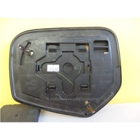 MITSUBISHI TRITON ML/MN - 6/2006 to 4/2015 -  UTE - RIGHT SIDE MIRROR (FLAT GLASS ONLY WITH BACKING PLATE) 195mm X 157mm - AMPAS - A197 SR1400 R