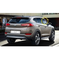 HYUNDAI TUCSON TL - 8/2015 TO 3/2021 - 5DR WAGON - DRIVERS - RIGHT SIDE FRONT DOOR GLASS - WITH FITTINGS - GREEN - NEW
