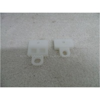 LUGGS - CLIPS SUITS TOYOTA & MORE - 2 PCS/SET WINDOW DOOR CLIPS (1 SMALL, 1 LARGE) - NEW