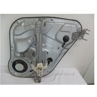 HYUNDAI SANTA FE CM - 5/2006 to 08/2012 - 5DR WAGON - PASSENGERS - LEFT SIDE REAR WINDOW REGULATOR - ELECTRIC - 83470-2B030HZ - (Second-hand)