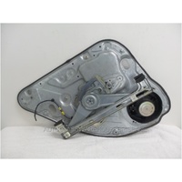 FORD FOCUS LS/LT/LV - 2005 to 2008 - 5DR HATCH - RIGHT SIDE REAR WINDOW REGULATOR - MANUAL (PLUS FREIGHT) - (Second-hand)
