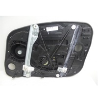 HYUNDAI I30 GD - 5/2012 TO 6/2017 - 5DR HATCH/WAGON - LEFT SIDE FRONT WINDOW REGULATOR - ELECTRIC - PANEL ASSEMBLY PLASTIC - 82470-A5XXX (SECOND-HAND)