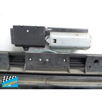 NISSAN SKYLINE V35 - 2001 to 2007 - 4DR SEDAN - SUNROOF - ELECTRIC - (Second-hand)