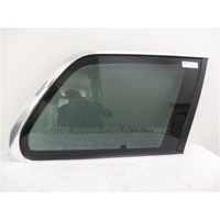 VOLVO XC90 DZ - 9/2003 to 2/2015 - 5DR WAGON - RIGHT SIDE CARGO GLASS - WITH ANTENNA - (Second-hand)
