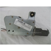 NISSAN SKYLINE R34 IMPORT - 1/1998 to 1/2001 - 4DR SEDAN - REAR WIPER MOTOR - 28710 - 34653-821 - (Second-hand)