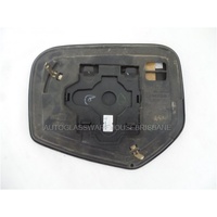 MITSUBISHI TRITON ML/MN - 6/2006 to 4/2015 - UTE - RIGHT SIDE MIRROR -GENIUNE WITH BACKING - 195mm X 157mm (A197) - (SECOND-HAND)