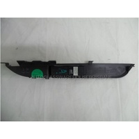 LDV V80 - 4/2013 TO CURRENT - VAN - RIGHT SIDE FRONT POWER SWITCH WINDOW - C00051516 - (Second-hand)